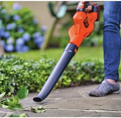 20V MAX* Cordless Sweeper with Power Boost (LSW321)